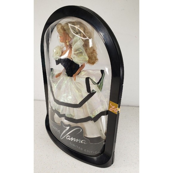Vanna White Commemorative Limited Edition Doll SHIMMER DRESS  #BLHSN96/005 - Picture 4 of 16
